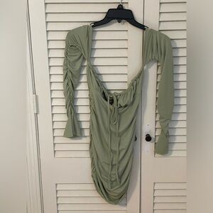 Green bodycon dress